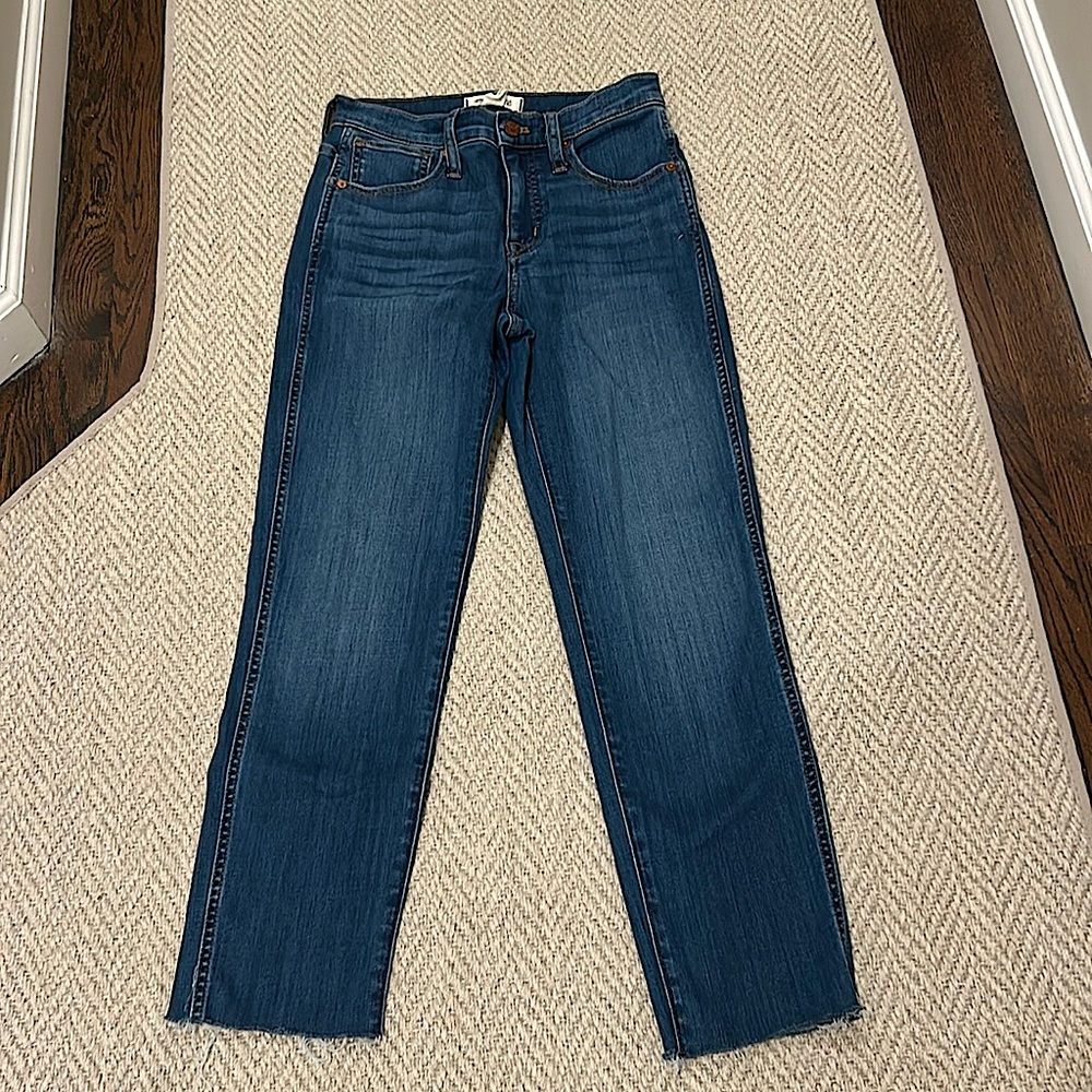 Madewell- mid rise stovepipe jeans